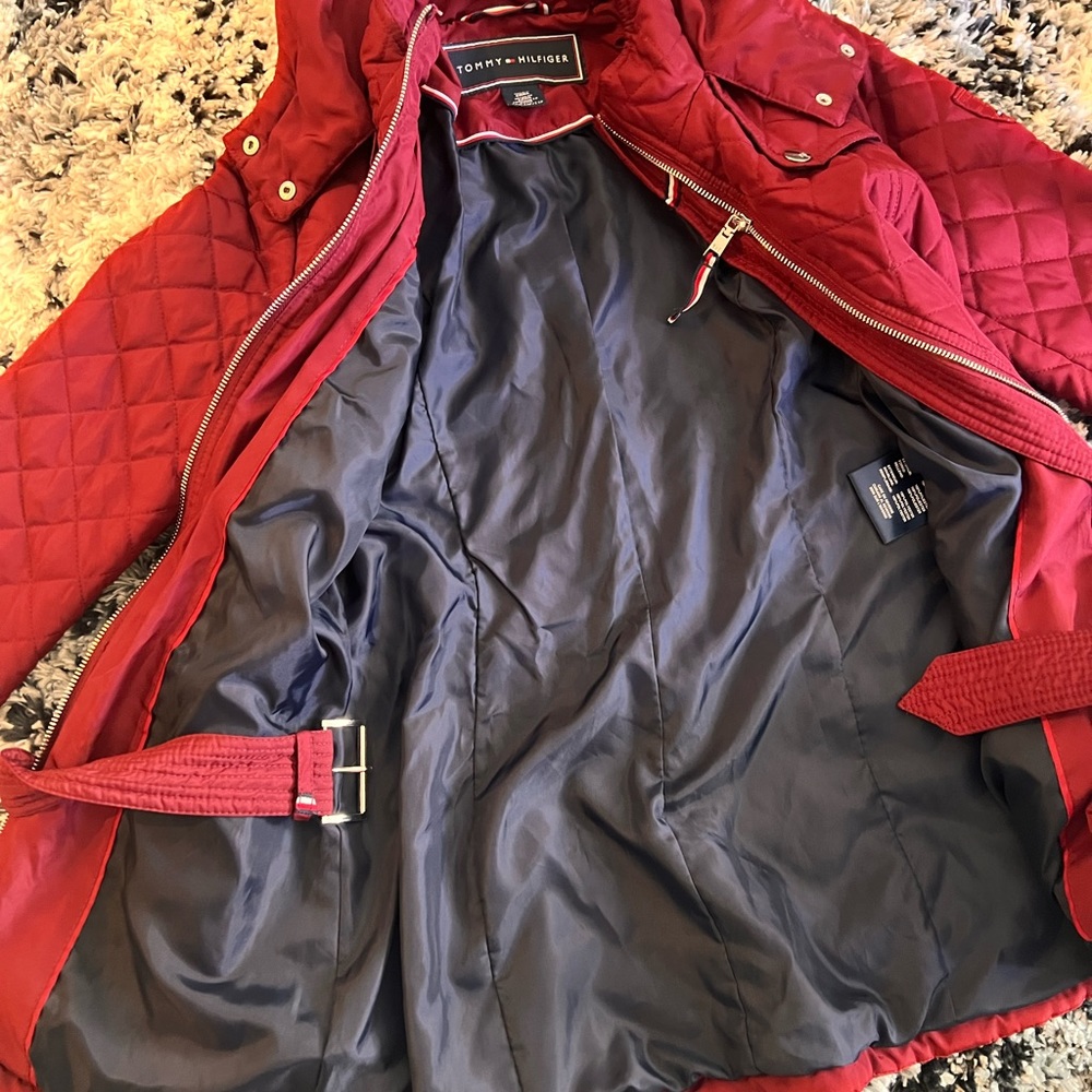 Preowned. - Picture 3 of 5
